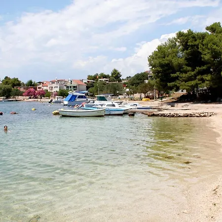 By The Sea Grebastica - - 23496 *