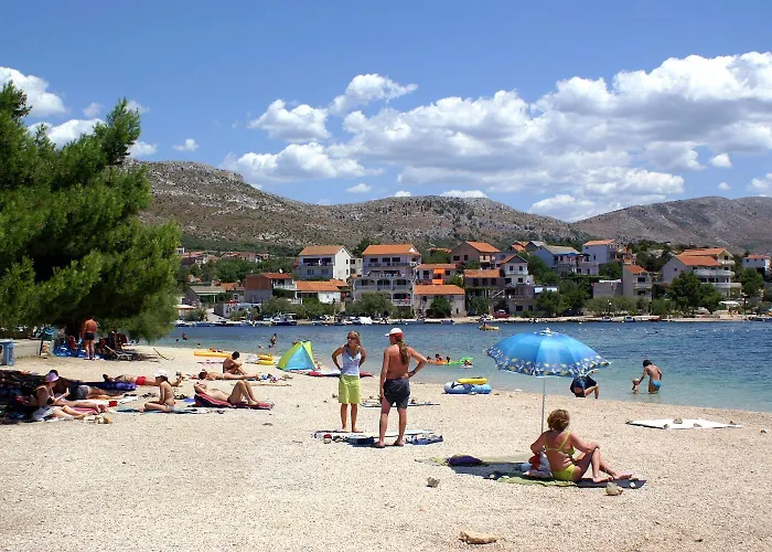 By The Sea Grebastica - - 23496